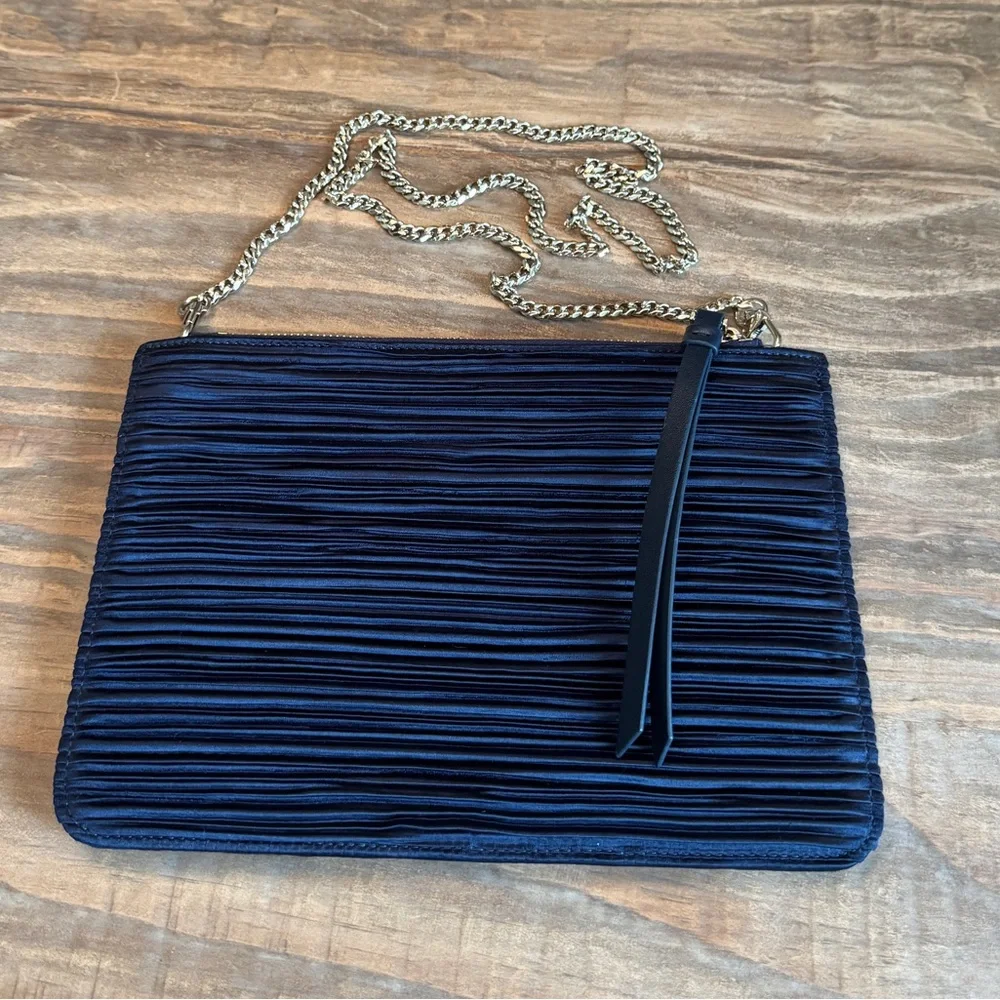 Max&Co Max Mara Navy Blue Ruffle Gold Chain Crossbody Clutch Bag New - Picture 1 of 8